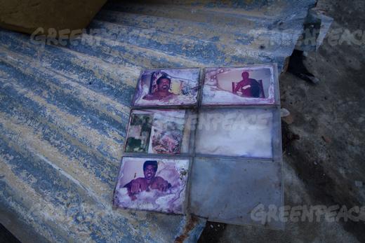 Anna's family photos partially destroyed from Cyclone pam